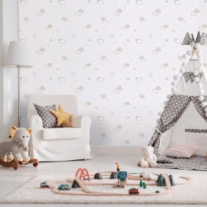 Dekorative Vliestapete mit kleinen Wolken, Sternen & Regenbögen in Grau, Beige, Weiß im Kinderzimmer.