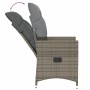 Grauer Poly Rattan Gartensessel mit dunklen Kissen, verstellbare Rückenlehne mit Griff, Seitenansicht.