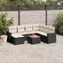 Schwarze 8-tlg. Garten-Sofagarnitur aus Rattan mit cremefarbenen Kissen und Tisch.
