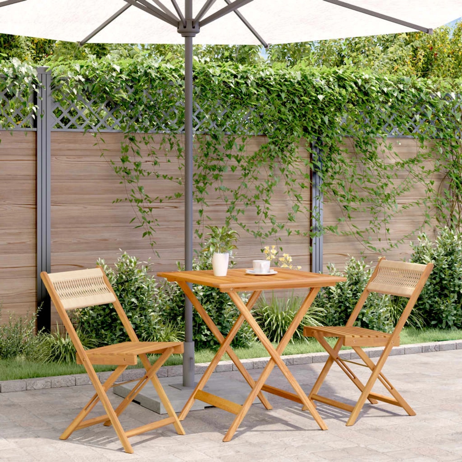 Beiges 3-tlg. vidaXL Bistro-Set aus Akazienholz und Polypropylen für Garten, Balkon oder Terrasse.
