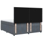 Dunkelgraues Boxspringbett 200x200 cm mit Samtbezug, Matratze und Kopfteil.