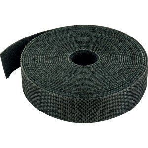 Schwaiger Klettbandrolle in Schwarz, aufgerollt. Ideal zur Kabelorganisation im Bereich Computer & Multimedia.