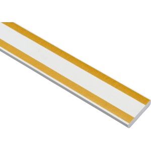 Weiße, selbstklebende Wandleiste (9x43mm, 2,5m) für Fenster-Zubehör.