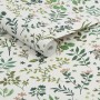 Joules Vliestapete Holcombe Floral, weiß-grün mit Blumenmuster. Dekorative Tapete für stilvolle Wände.