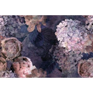 Lila Vlies Fototapete mit Hortensien und Rosen für Schlafzimmer.