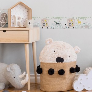 Bunte Kinderzimmer Bordüre mit Zebra, Giraffe und Safari-Motiven als selbstklebende Tier Tapete.