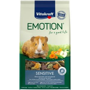 Vitakraft Emotion Sensitive Meerschweinchenfutter, 600g Packung mit Meerschweinchen und Futterstückchen.