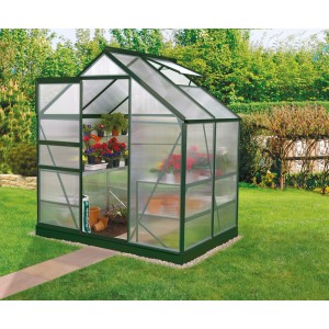 Grünes Gewächshaus Venus 2500 HKP 6 mm mit geöffneter Tür und Dachfenster im Garten.