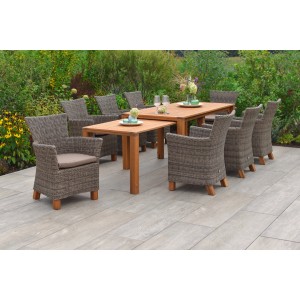 Merxx Toskana 9-teiliges Gartenmöbel-Set mit 8 Sesseln und ausziehbarem Tisch in Natur.