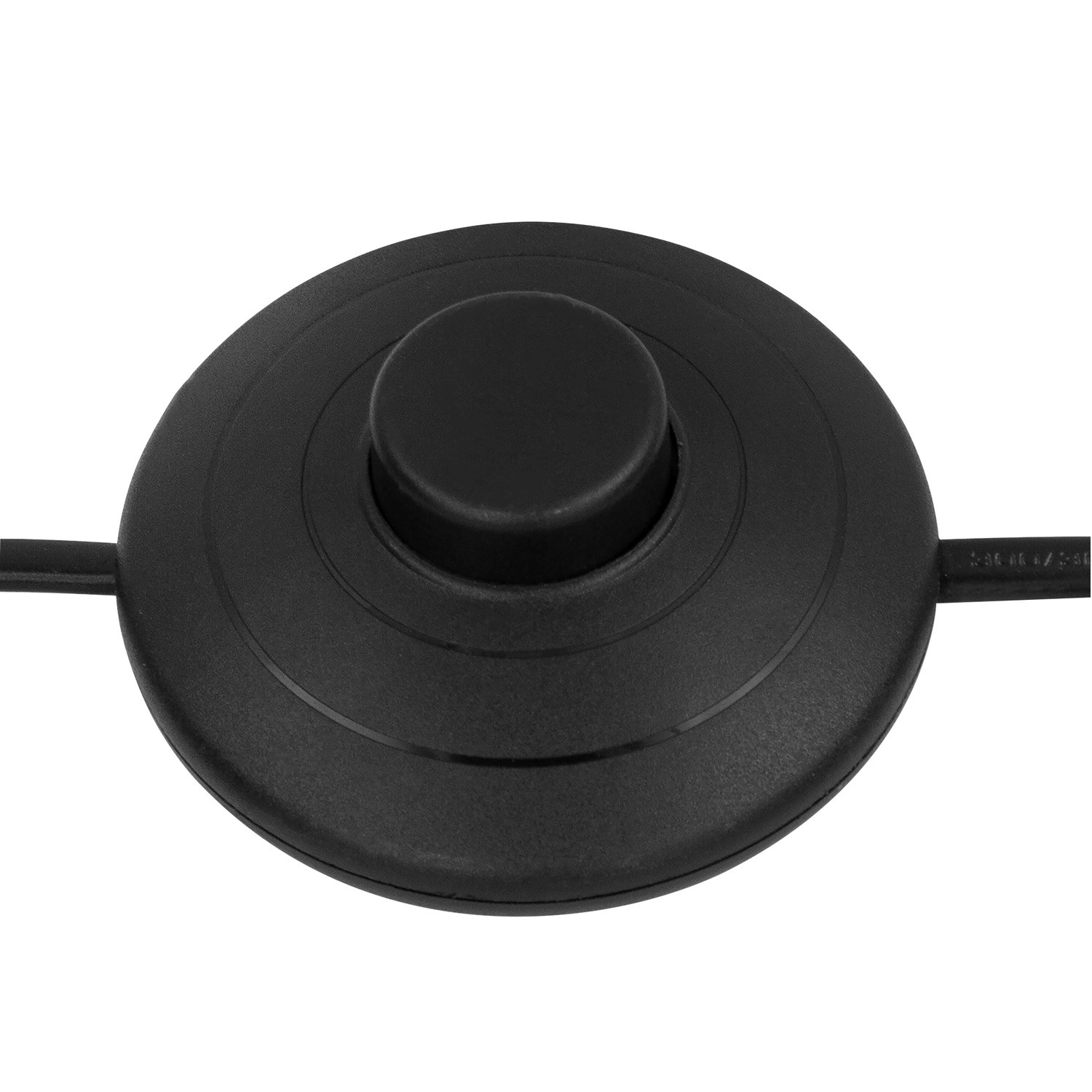 Detailaufnahme: Schwarzer Fußschalter der Globo Stehleuchte Gottfried.