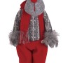 Stoff-Rentier mit roter Mütze, Schal und grauen Geweih als Weihnachtsdekoration.