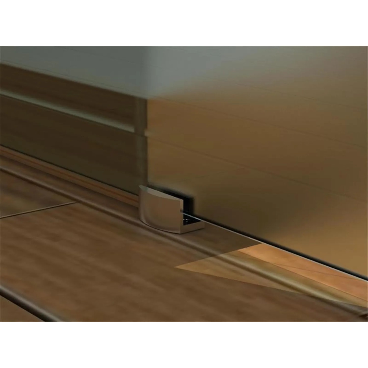 Detailaufnahme: Glaszentrum Hagen Schiebetür A34 mit Bodenführung aus Edelstahl auf Holzboden.