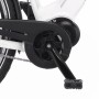 Detailaufnahme des Tretlagers und des Mittelmotors am weißen Fischer Cita 3.1i E-Bike City-Fahrrad.