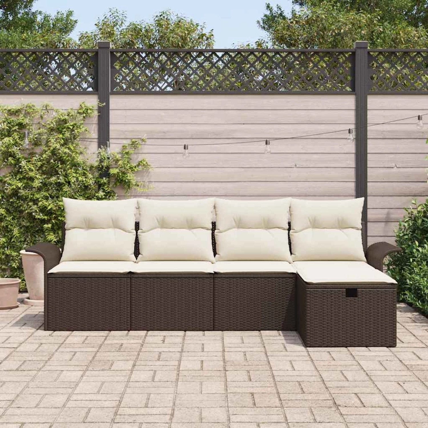 Braunes 5-tlg. vidaXL Garten-Sofa-Set aus Poly Rattan mit Kissen und Stauraum.