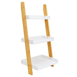 DuneDesign Leiterregal aus Bambus, 45x90cm, mit 3 weißen Ablagen für das Badezimmer.