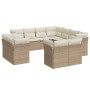 Beige 11-tlg. Garten-Sofagarnitur aus Poly Rattan mit cremeweißen Kissen.
