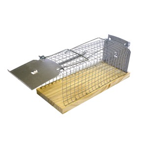 Eckiger Rattenkäfig von Swissinno aus Draht und Holz, wiederverwendbare Lebendfalle.