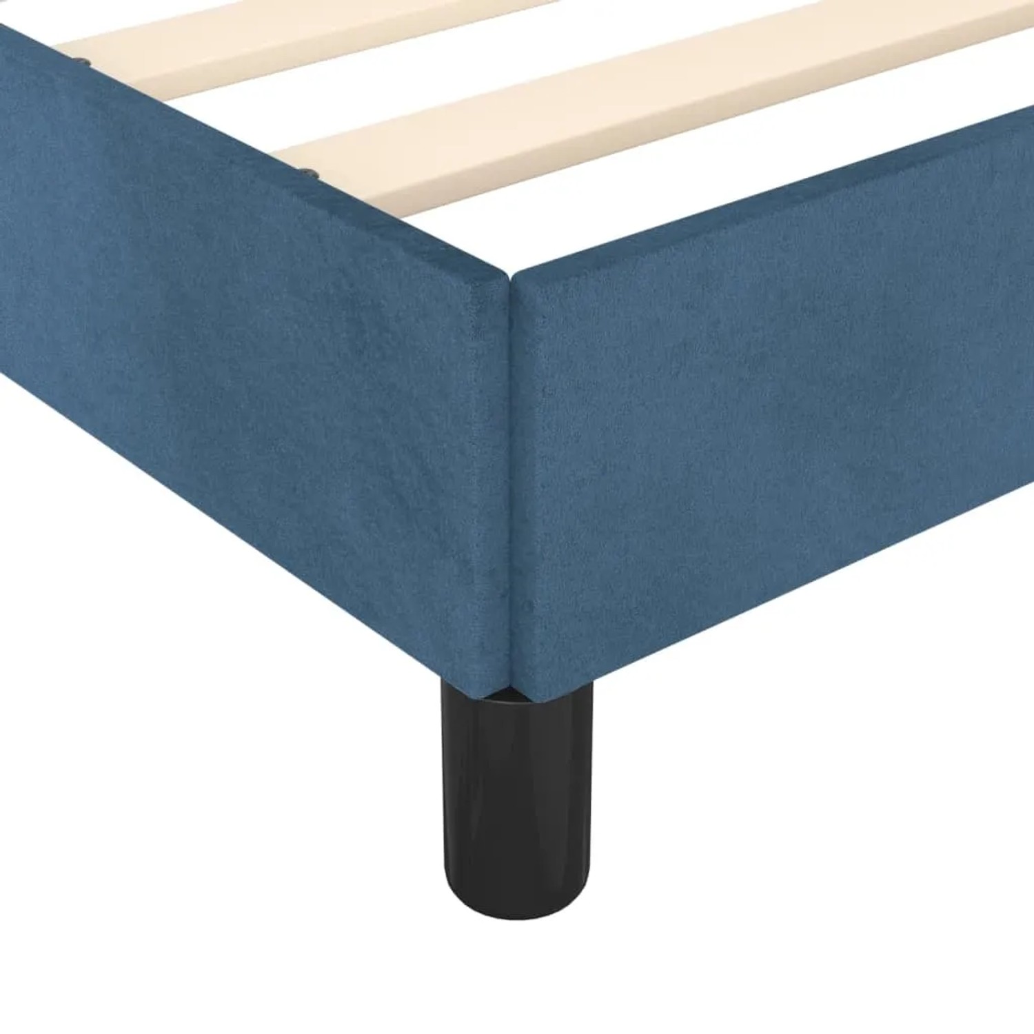 Detailansicht: Dunkelblaues Samt-Bettgestell 90x200 cm mit schwarzen Füßen.