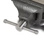 Detailaufnahme: EBERTH Schraubstock (125mm Backenbreite) mit Spannhebel.