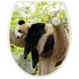 Weißer WC-Sitz mit Absenkautomatik und Panda Motiv für ein freundliches Badezimmer.