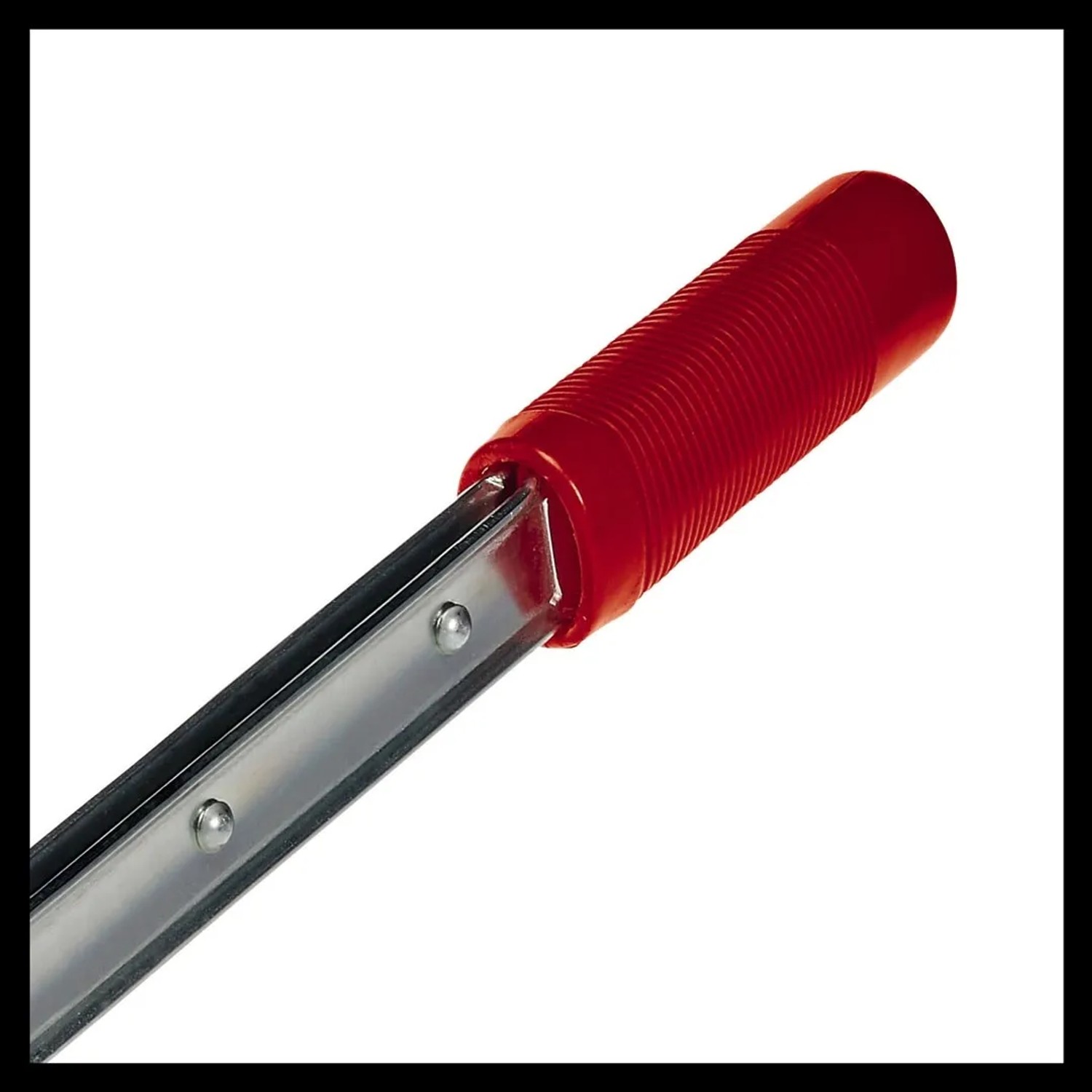 Detailaufnahme: Einhell Handhebelseilzug TC-LW 1000 mit rotem Griff. Ideal zum Ziehen und Spannen.