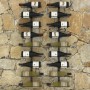 Zwei schwarze VidaXL Wand-Weinregale aus Eisen für je 9 Flaschen vor Steinwand.
