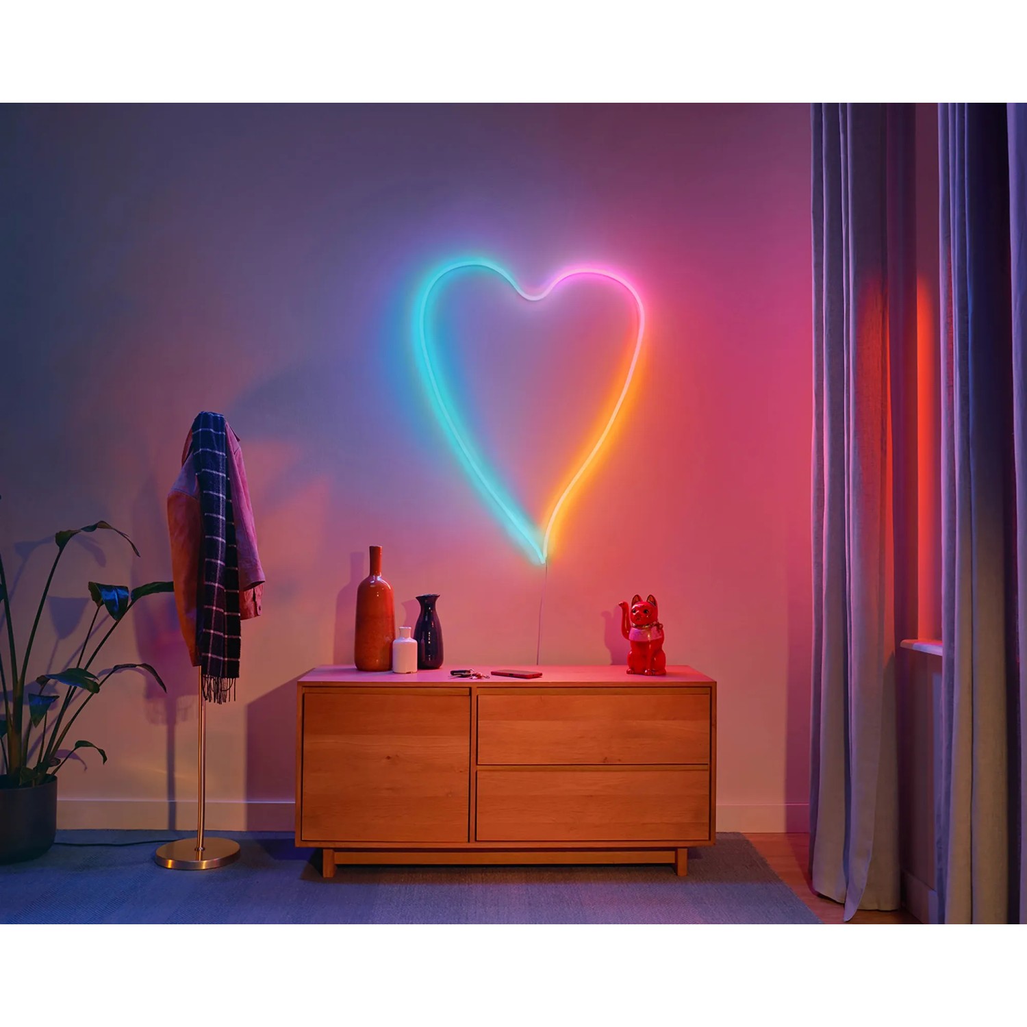 WiZ Flex Strip: 3m LED-Band in Herzform, tunable white & color, smarte Leuchte für indirekte Beleuchtung.