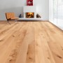 Helle Living by Haro Landhausdiele Buche Naturöl strukturiert im Wohnraum mit Kamin.