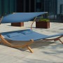 Blaue Doppelliege Mallorca mit Sonnendach aus Holz, inklusive Kissen. Ideal für den Garten.