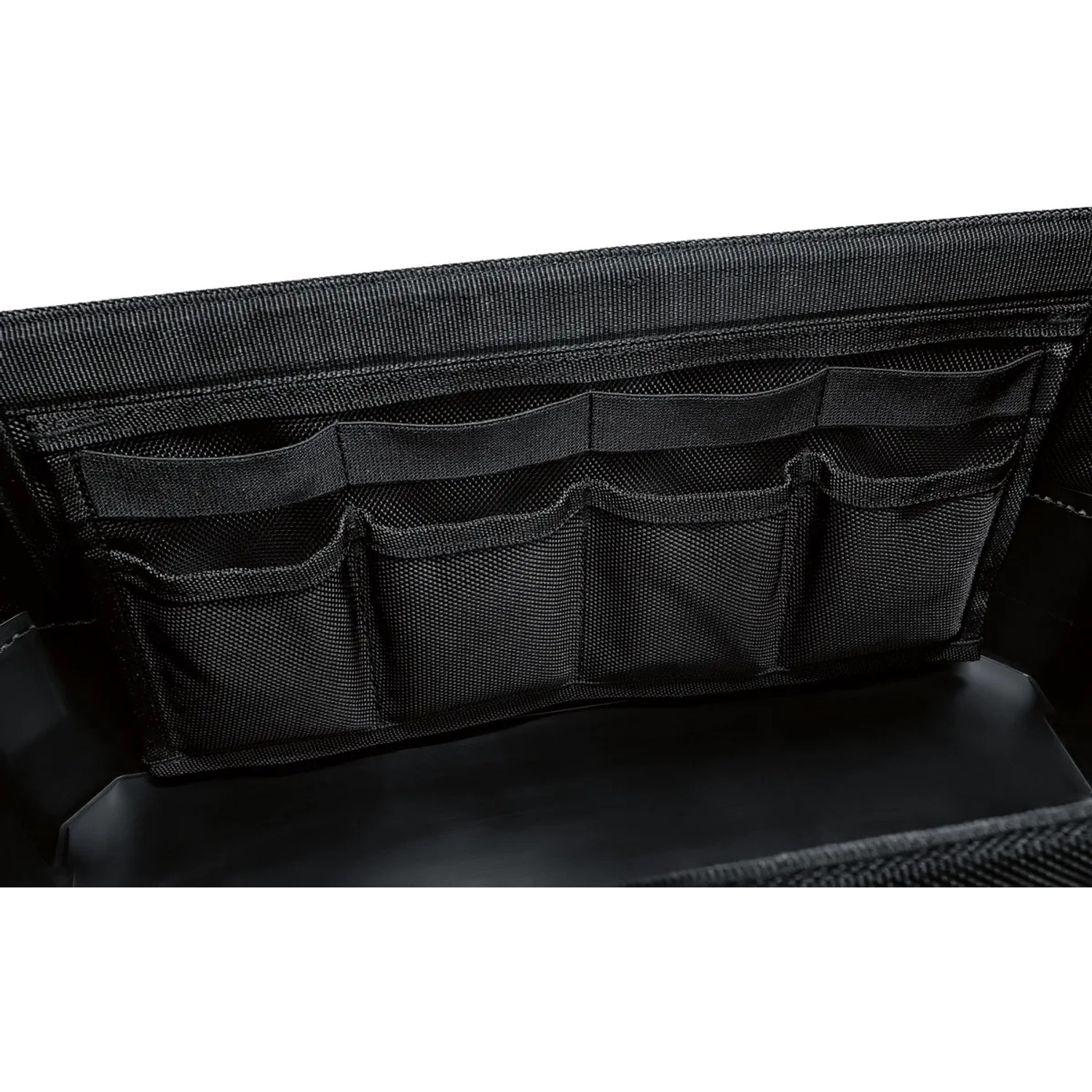 Innenansicht der Bosch Professional GWT 20 Werkzeugtasche mit Fächern.