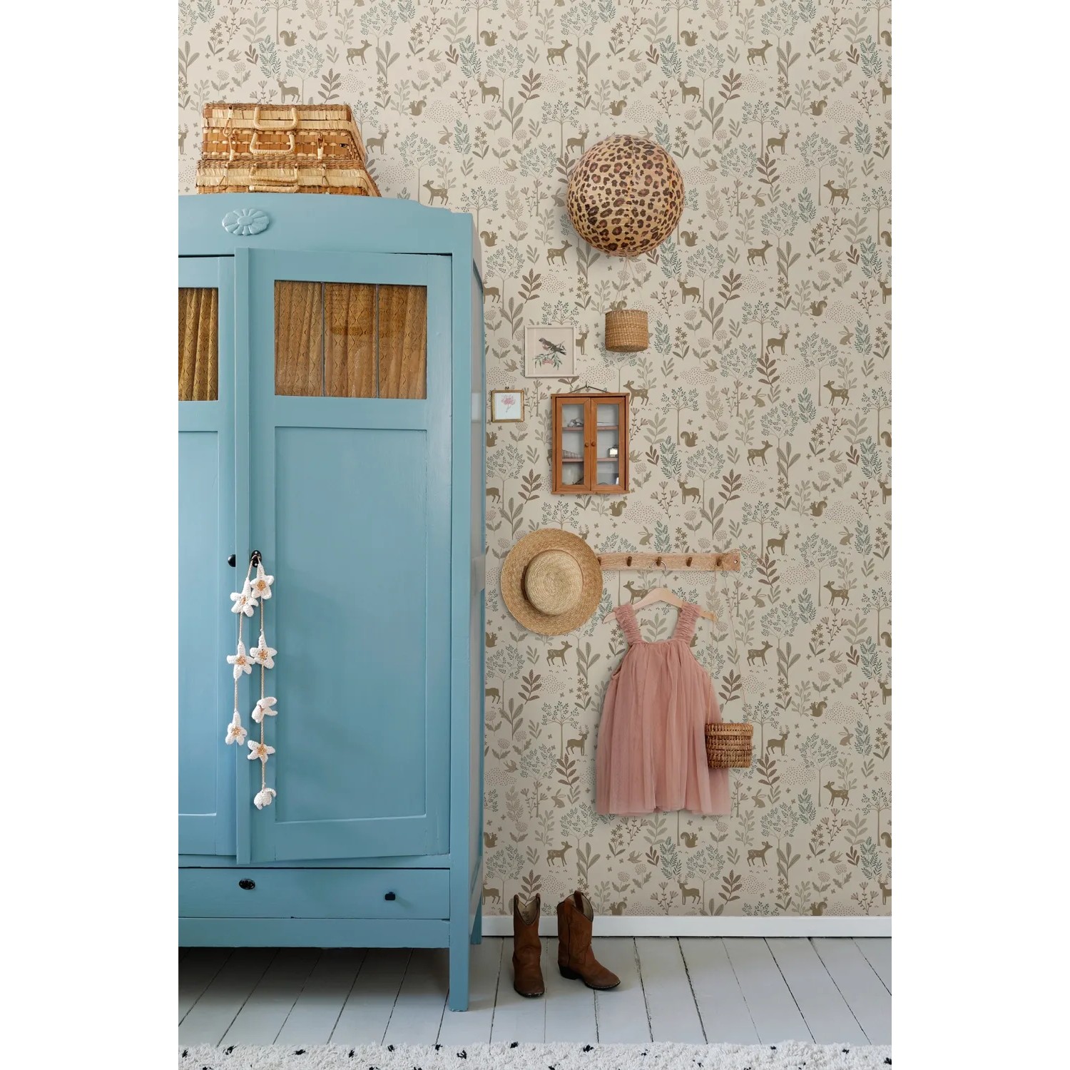 estahome-tapete-kinderzimmer-wald-mit-waldtieren-beige-gr-n-53-cm-x-10