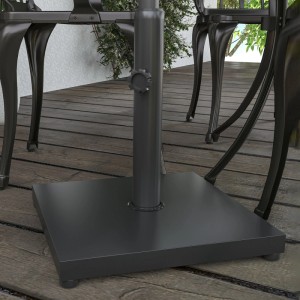 Quadratischer, schwarzer Furnicato Schirmständer (13 kg) für Sonnenschirme mit 35-48 mm Rohrdurchmesser.