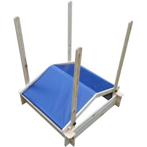 Promadino Sandkasten Peter mit absenkbarem, blauem Dach aus Kiefernholz.