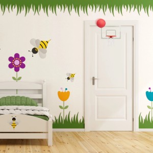 Mehrfarbiger Relaxdays Basketballkorb aus Acryl, Metall und Kunststoff zum Anhängen an der Tür.