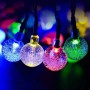 Bunte Salcar Solar LED Lichterkette mit 20 leuchtenden Kristallkugeln für Außen und Weihnachtsbeleuchtung.
