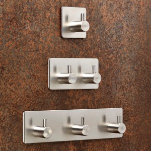SOTECH Garderobenhaken PANDORA, selbstklebend, mit 1, 2 und 3 Haken aus gebürstetem Edelstahl.