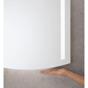 Fackelmann LED-Spiegel B.Style, 80,5 cm, mit abgerundeten Kanten und seitlichen Leuchtstreifen.