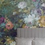 Laura Ashley Vliesfototapete Mathilde mit Blumenmuster in dunklen Tönen für eine stilvolle Wandgestaltung.