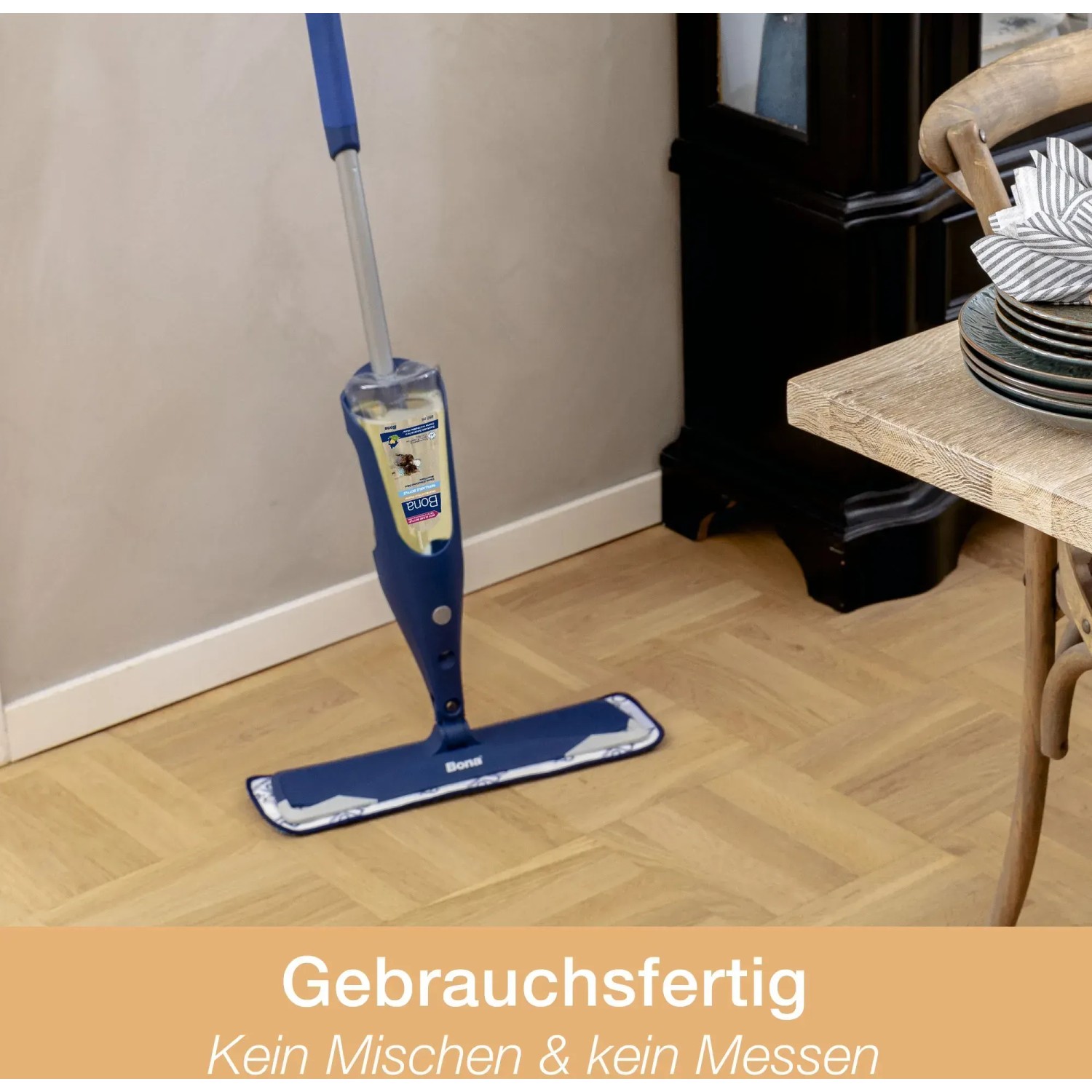 Bona Premium Spray Mop für geölte Holzböden mit Kartusche. Reinigungsgerät für streifenfreie Pflege.