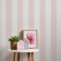 Rosa-weiße Streifentapete von Bricoflor, ideal für Mädchen- und Babyzimmer.