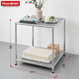 Graues Floordirekt Metallregal Concept Epure, 40x40x46 cm, mit zwei Ablagen und verchromtem Gestell. Ideal als Beistelltisch.