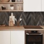 MySpotti Küchenrückwand Profix Cucina Celebia, 100x60 cm, dunkelbraunes Fischgrätmuster.