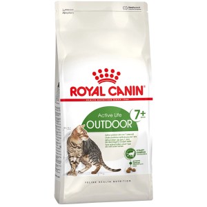 Royal Canin Outdoor 7+ Katzenfutter für ältere Freigänger, 2kg Packung.