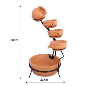 Monstershop Solar Kaskadenbrunnen aus Terrakotta mit Akku für den Garten.