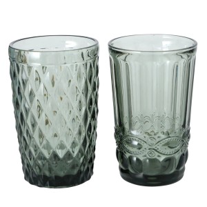 Zwei graue Boltze Trinkgläser Aurora mit Reliefmuster, 13 cm hoch.
