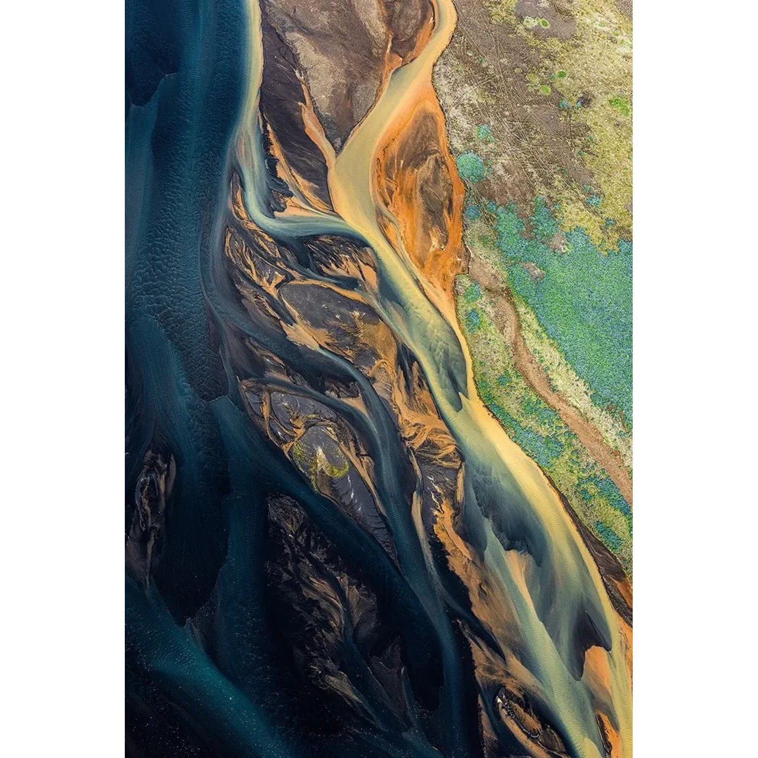 Art Universe Leinwandbild Im Fokus des Satelliten 80 x 120 cm