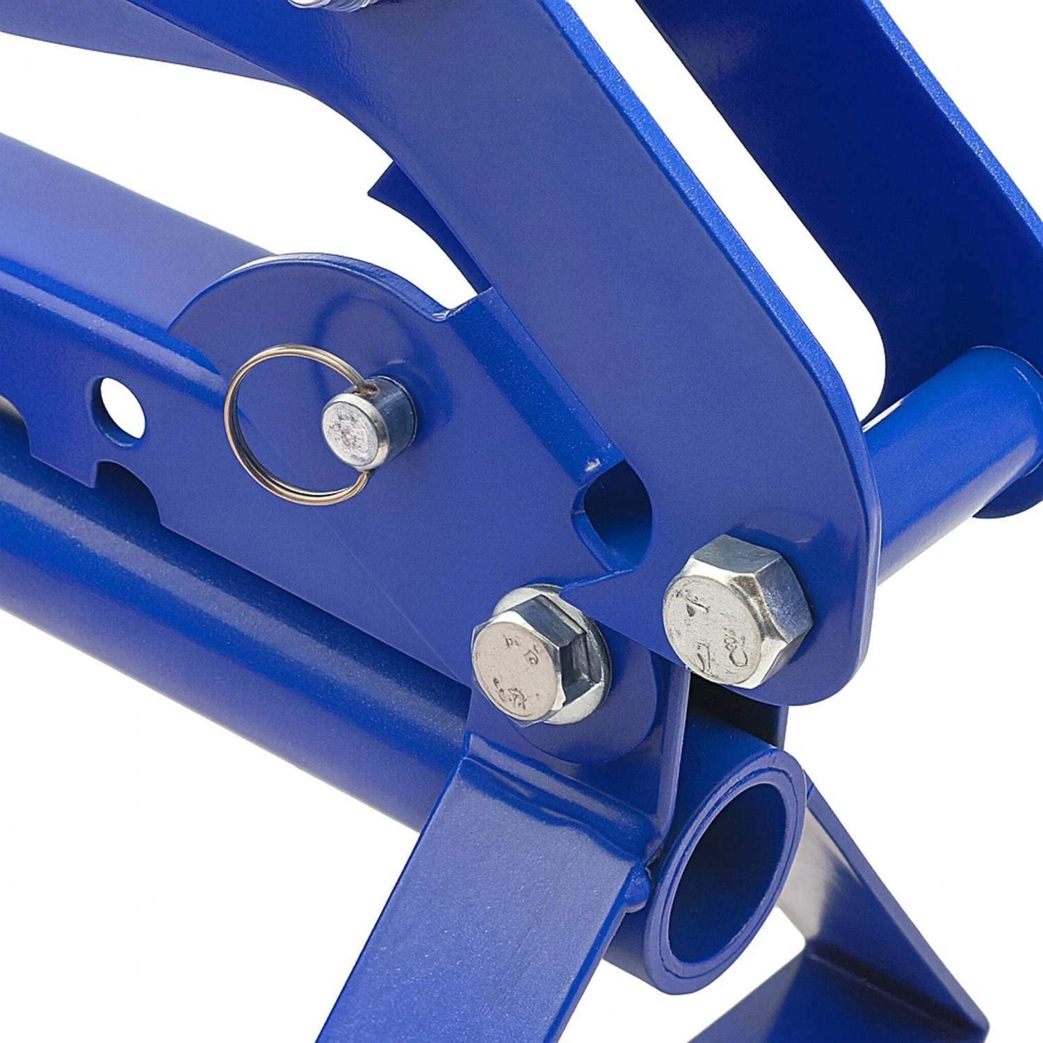 Blauer Xpotool 5-in-1 Holzheber, Detail des robusten Metallgelenks mit Bolzen.