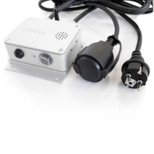 VASNER Bluetooth Dimmer Box mit Stecker zur Steuerung von Infrarotstrahlern.