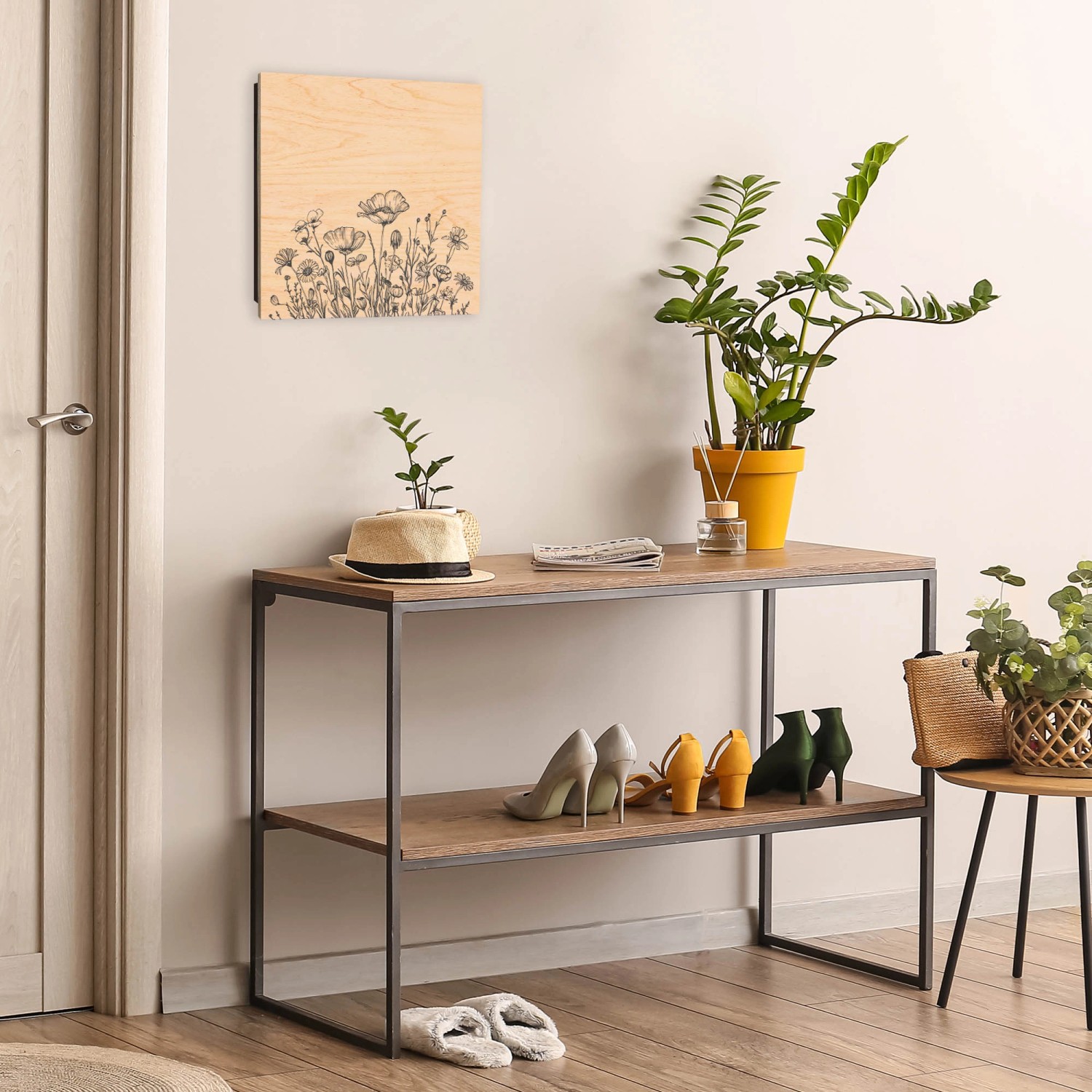 Banjado Schlüsselkasten aus Holz, 30x30cm, mit Blumenzeichnung in Schwarz-Weiß. Schlüsselaufbewahrung für 50 Schlüssel.