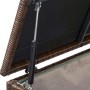 Geöffnete braune Kissenbox Davenport XXL aus Polyrattan mit Gasdruckfeder.